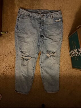 Old Navy Light Blue Distressed Relaxed Jeans